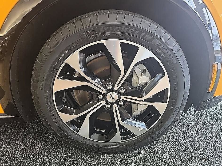 Used 2022 Ford Mustang Mach-E Premium image 41