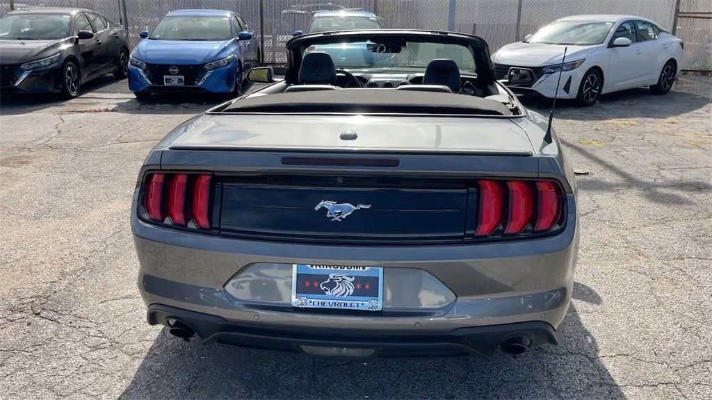 Used 2022 Ford Mustang Premium image 23