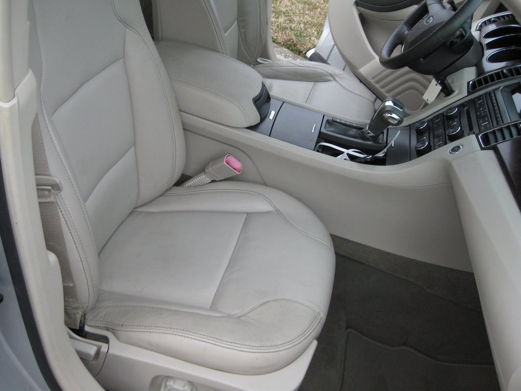 Used 2011 Ford Taurus SEL w/ 201A Rapid Spec Order Code image 30