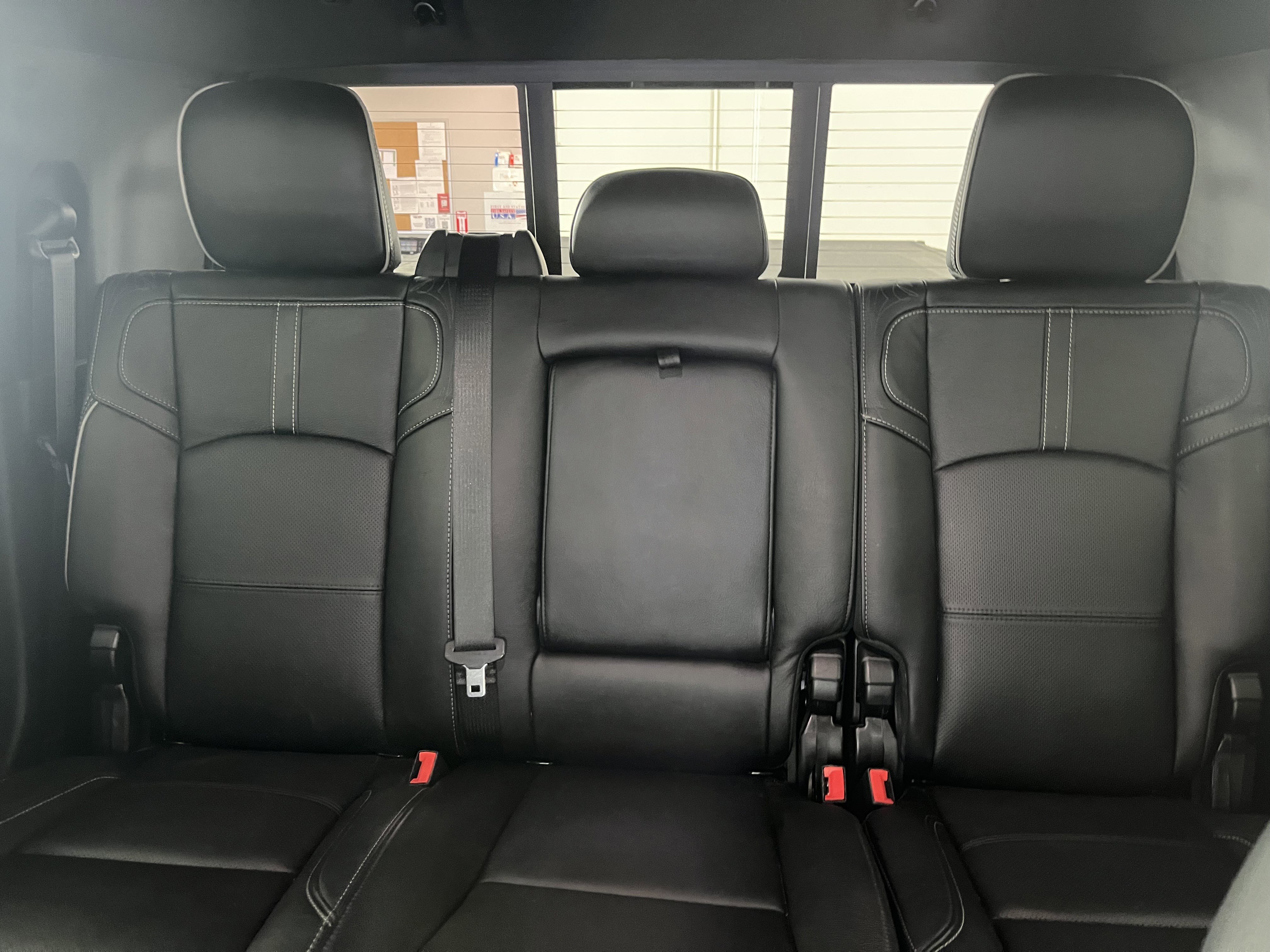 Used 2024 RAM 3500 Limited AWD/4WD image 23