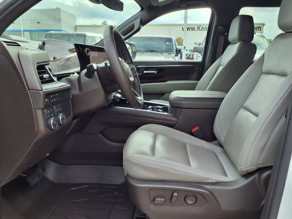 Used 2026 Chevrolet Tahoe LT AWD/4WD image 10