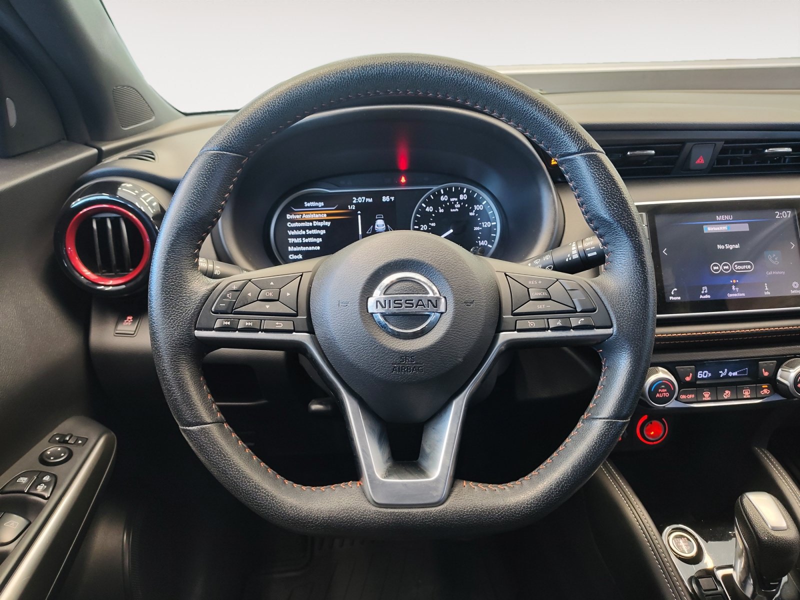 Used 2019 Nissan Kicks SR w/ SR Premium Package FWD image 14