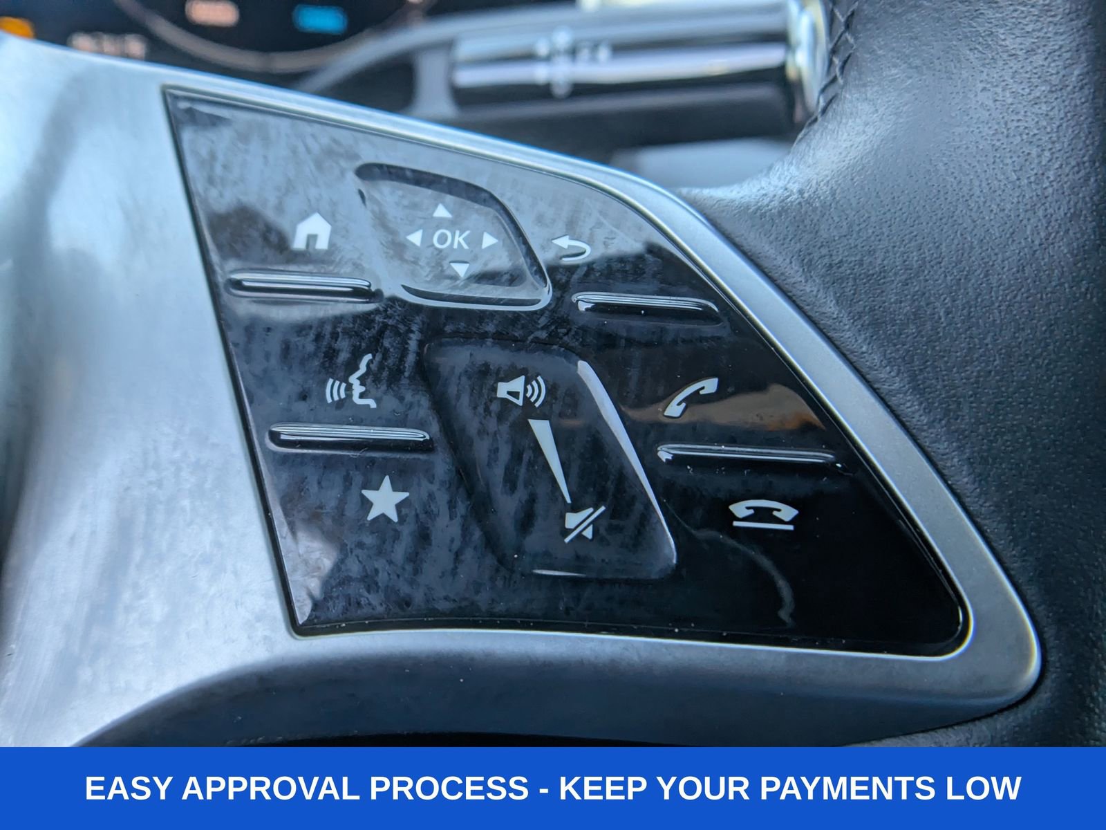 Used 2025 Mercedes-Benz C 300 Sedan image 30