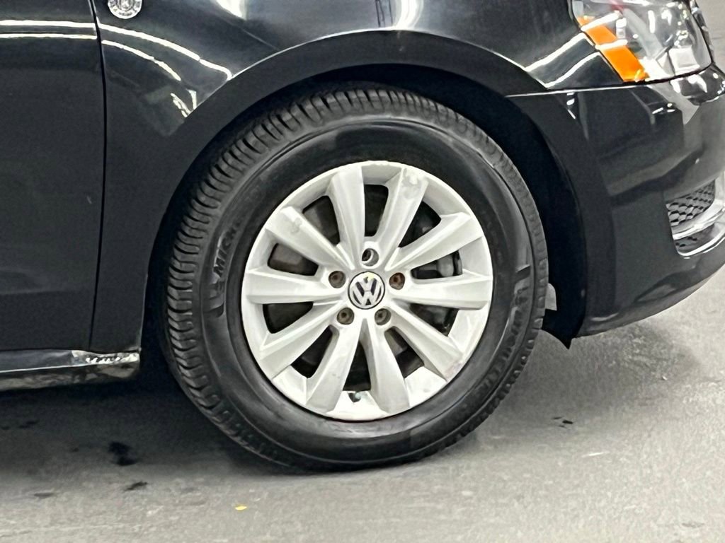 Used 2015 Volkswagen Passat 1.8T Wolfsburg Edition image 31