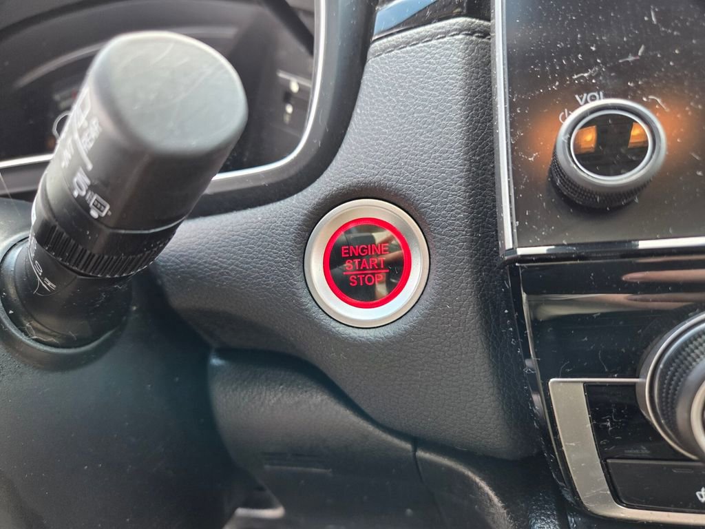 Used 2019 Honda CR-V Touring image 29