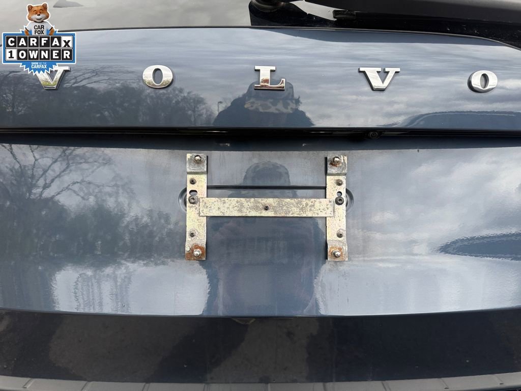 Used 2020 Volvo XC90 T5 Momentum w/ Protection Package Premier AWD/4WD image 17