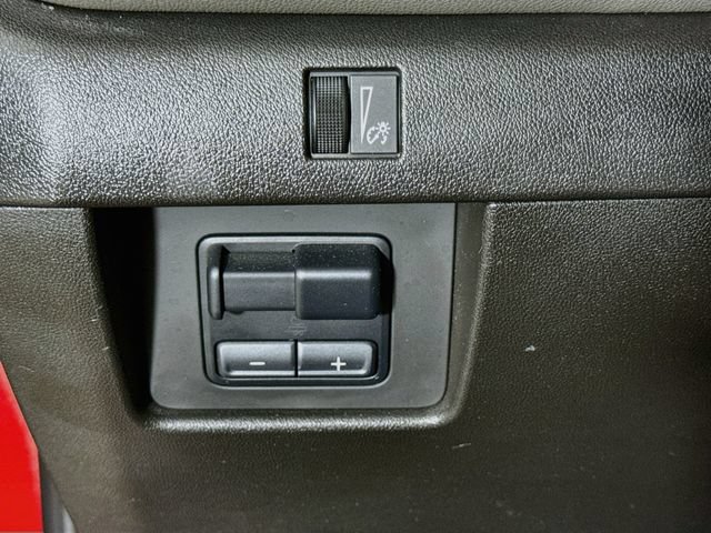 Used 2024 Chevrolet Colorado ZR2 w/ ZR2 Convenience Package III AWD/4WD image 10