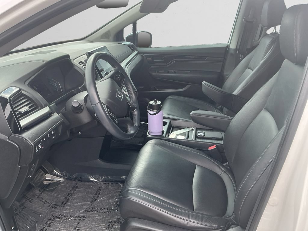 Used 2023 Honda Odyssey Touring image 9