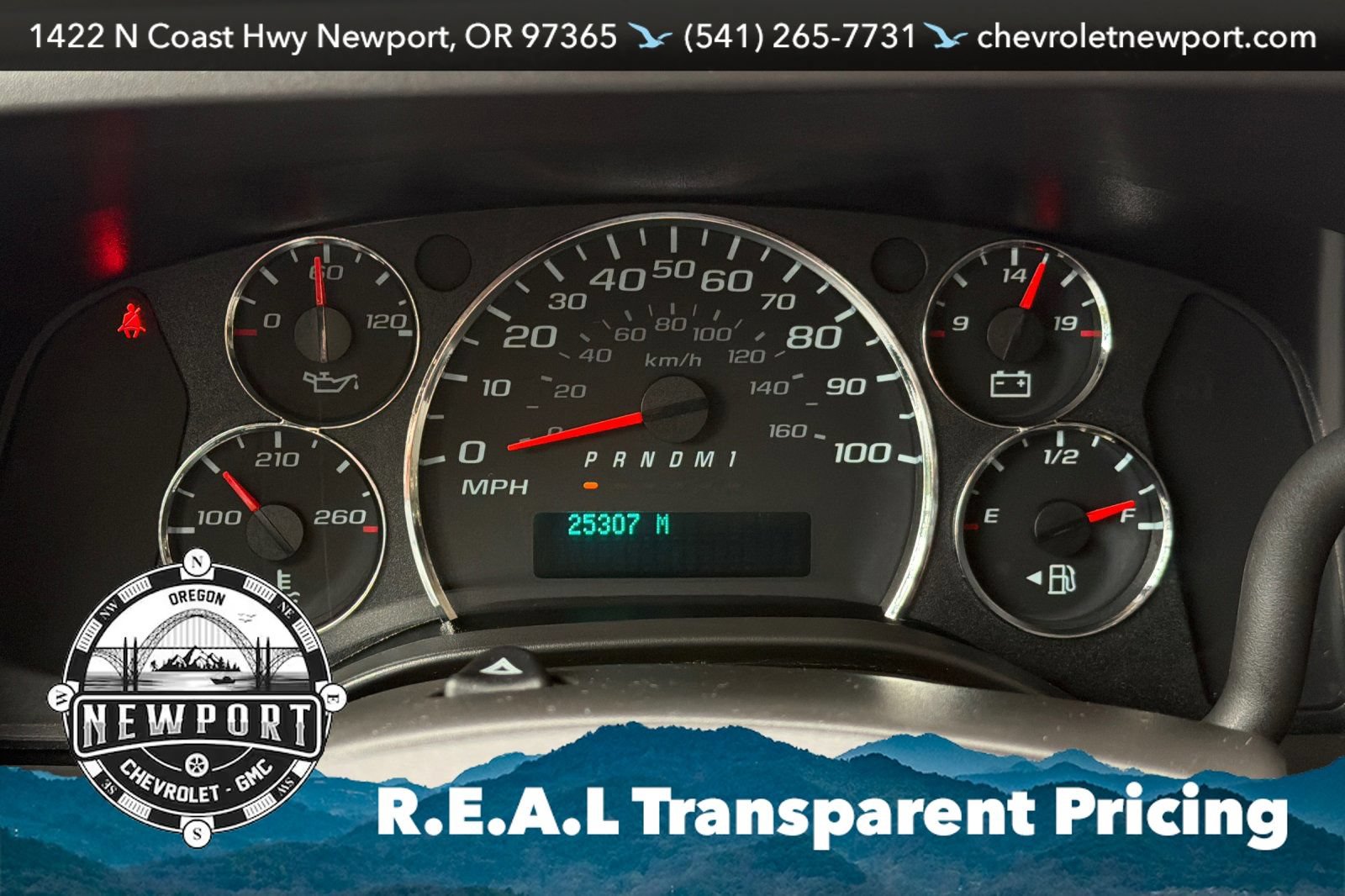 Used 2024 Chevrolet Express 3500 LT w/ LT Preferred Equipment Group RWD image 24
