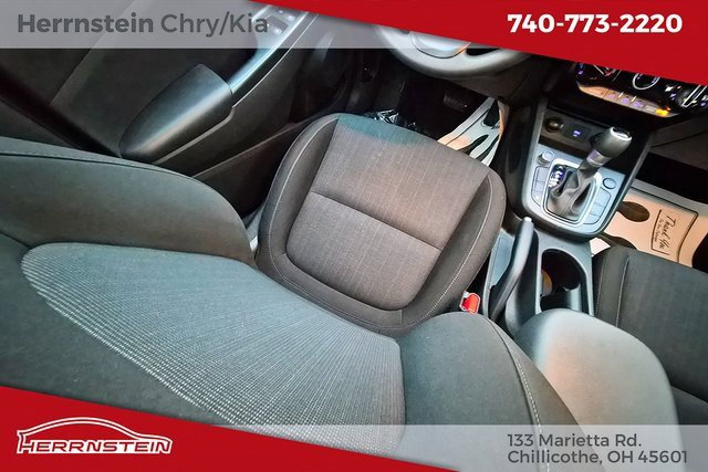 Used 2023 Hyundai Kona SEL image 14