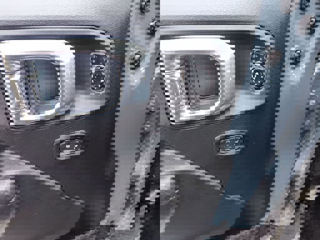 Used 2024 Jeep Gladiator Sport image 13