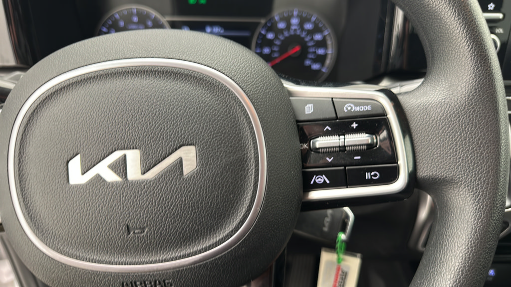 Used 2022 Kia Sorento LX AWD/4WD image 18
