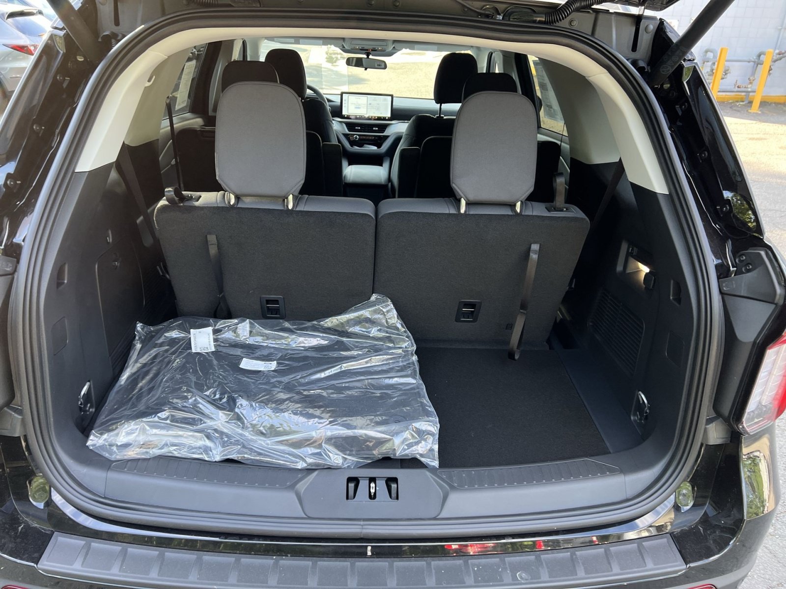 New 2026 Ford Explorer Active AWD/4WD image 26