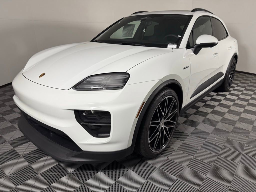 New 2025 Porsche Macan Electric