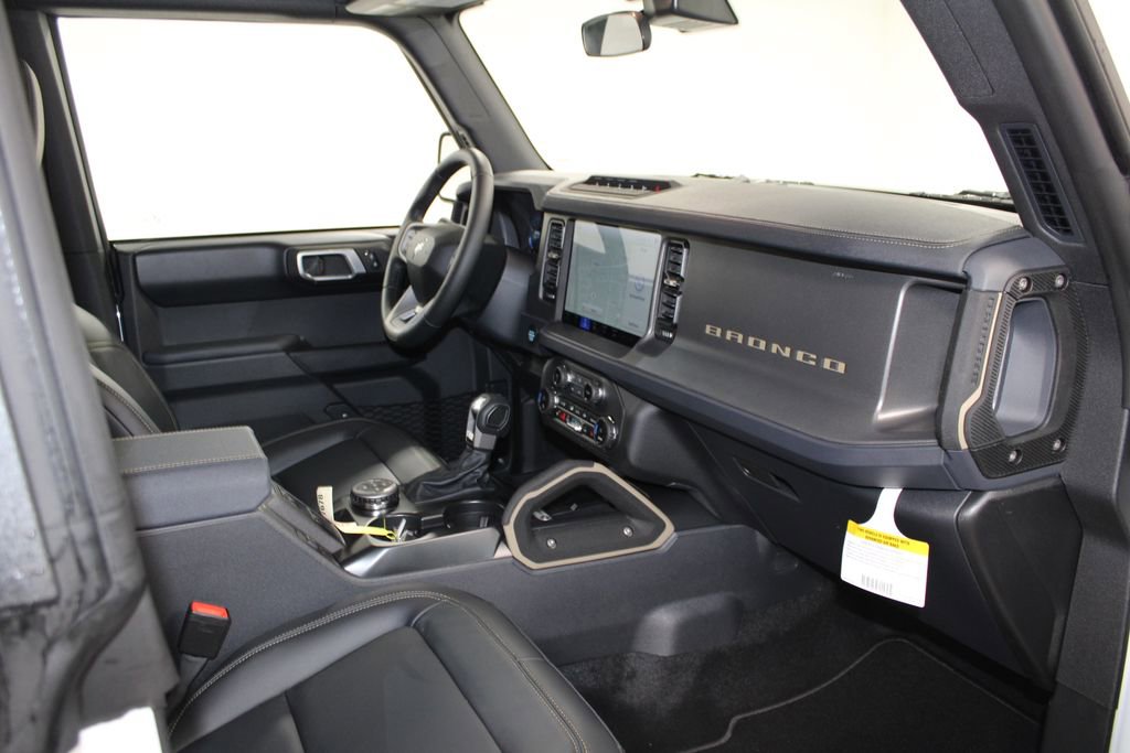 New 2025 Ford Bronco Badlands image 27
