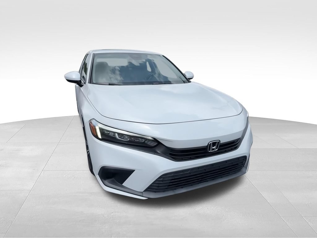 Used 2022 Honda Civic EX image 2