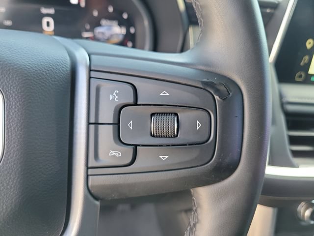 Certified 2023 GMC Yukon SLT w/ SLT Luxury Package AWD/4WD image 32