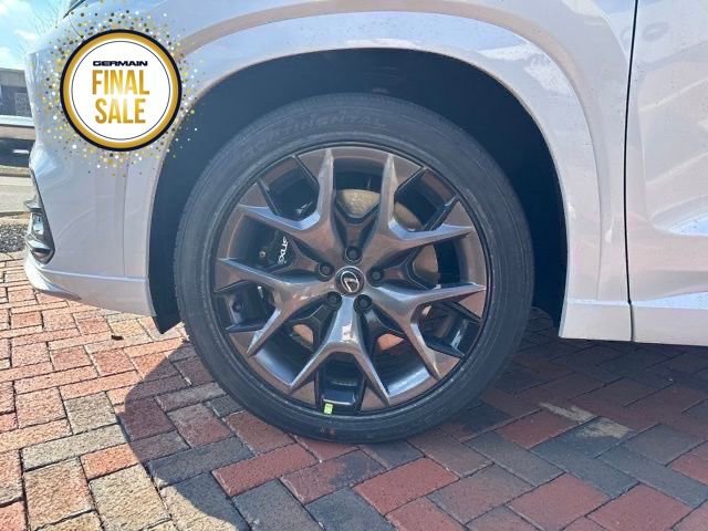 New 2025 Lexus TX 500h AWD image 10