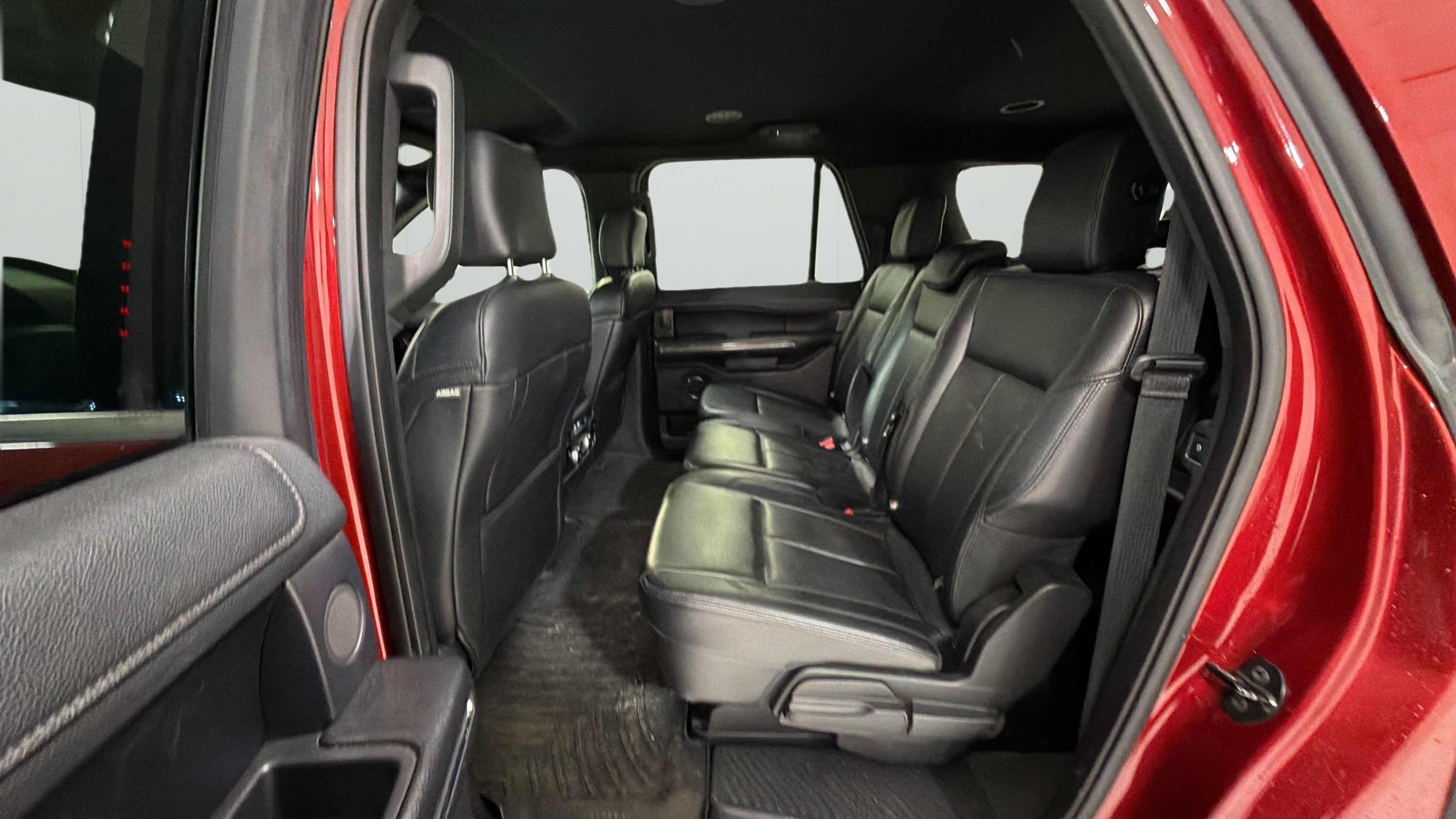 Used 2019 Ford Expedition Max XLT w/ Equipment Group 202A RWD image 19