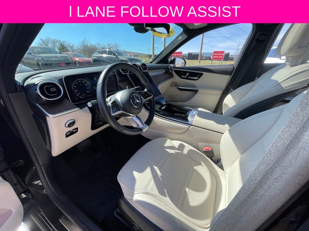 Used 2024 Mercedes-Benz GLC 300 4MATIC image 17