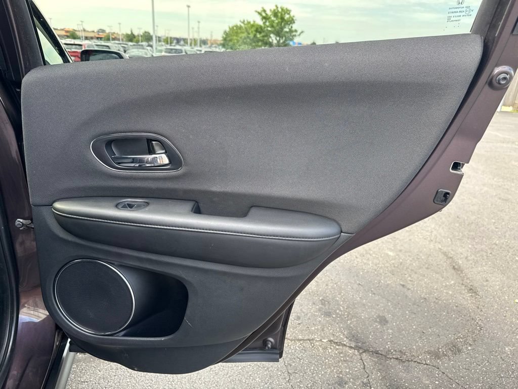 Used 2022 Honda HR-V EX image 36