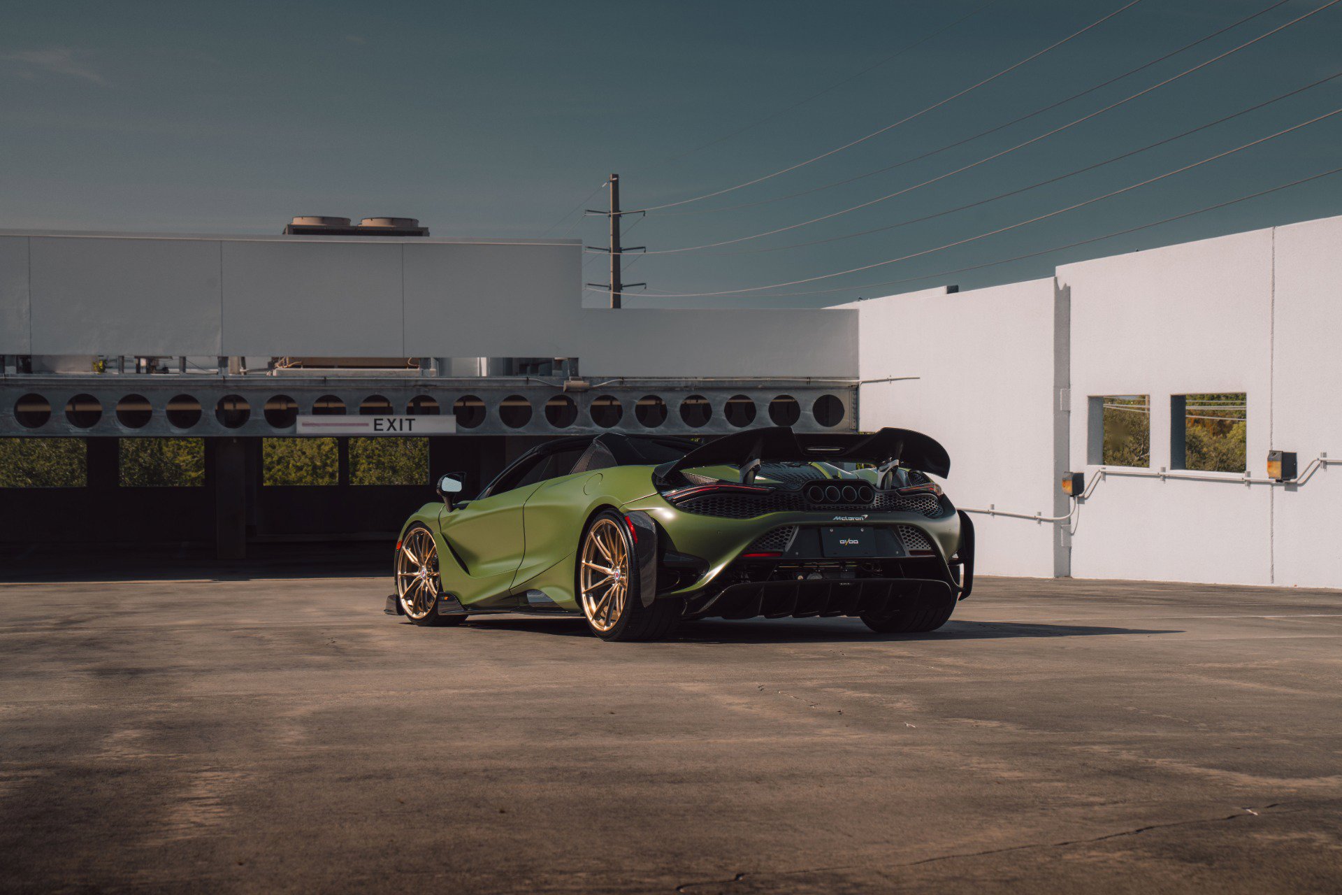 Used 2022 McLaren 765LT image 65