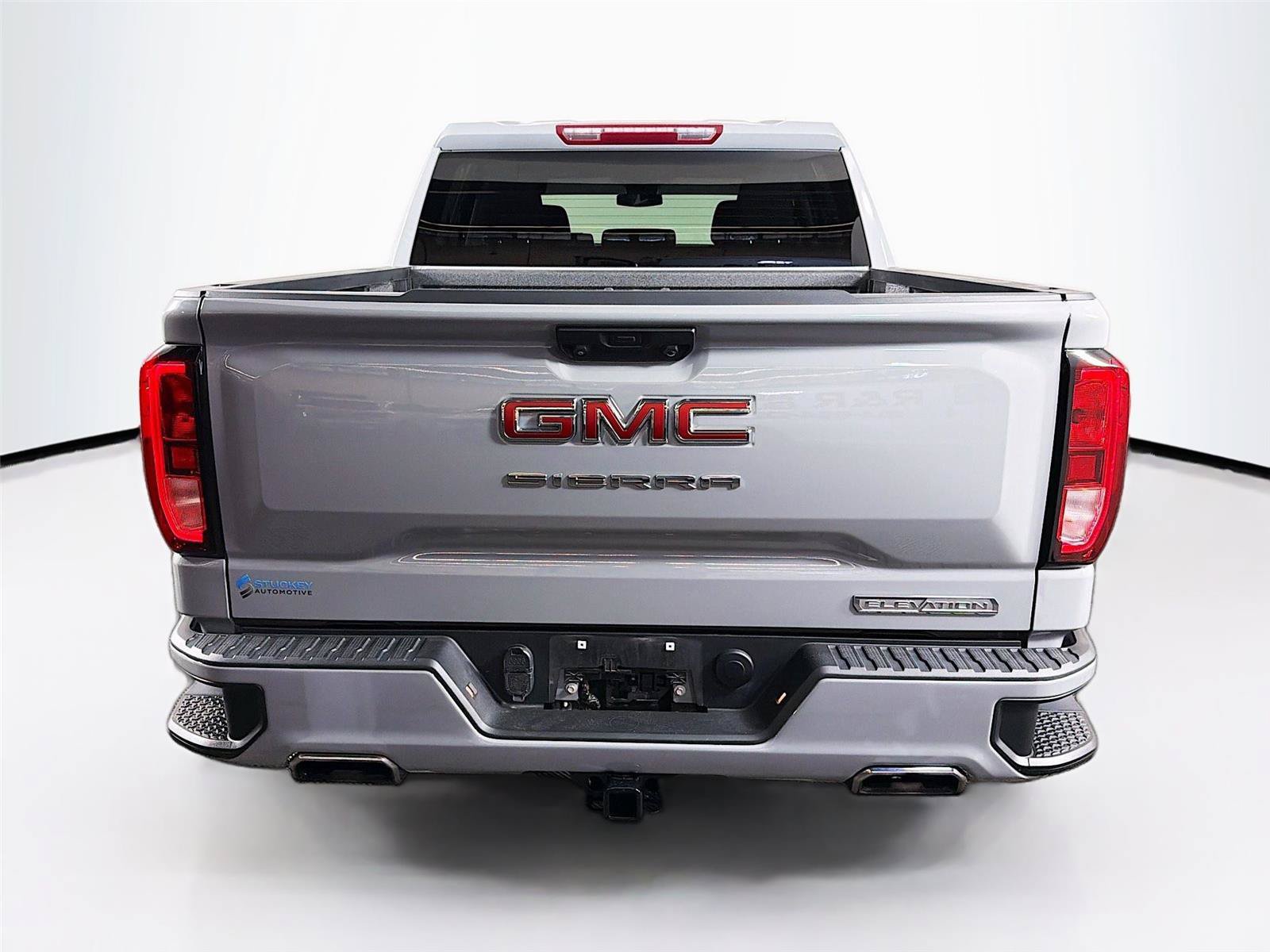 Used 2024 GMC Sierra 1500 Elevation w/ X31 Off-Road Package AWD/4WD image 10