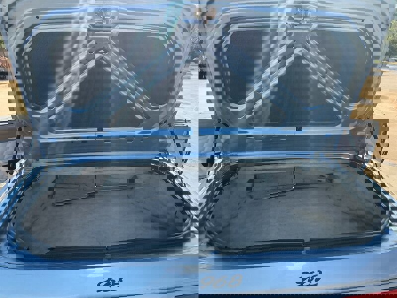 Used 1992 Porsche 968 Cabriolet image 31