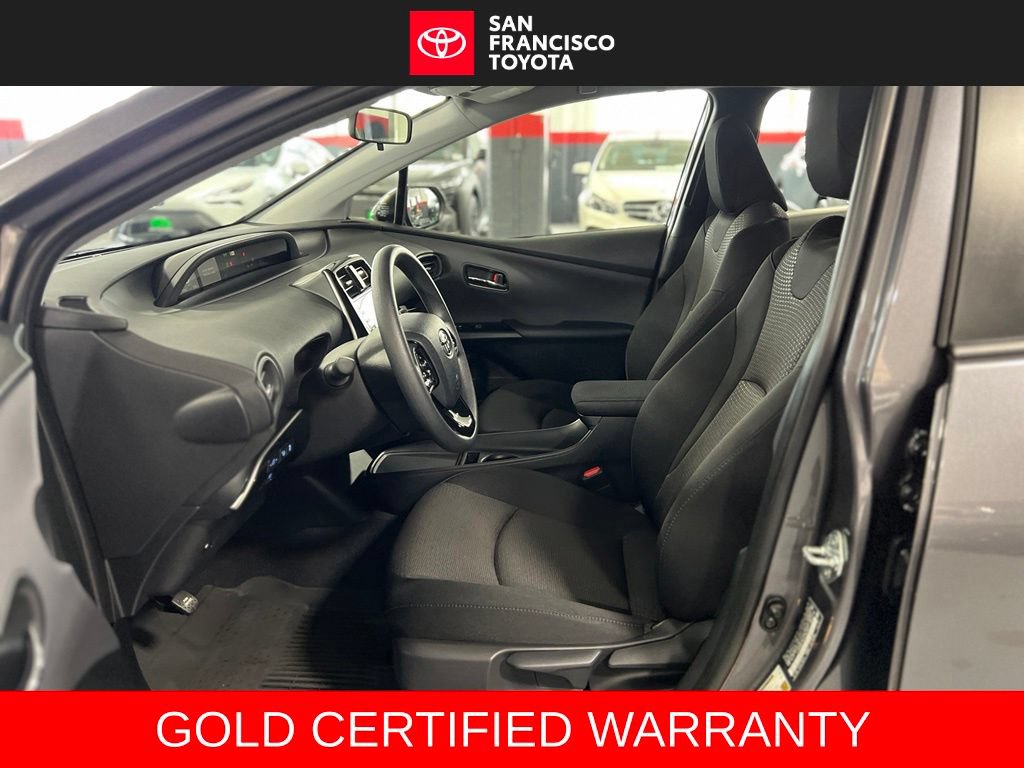 Certified 2022 Toyota Prius LE FWD image 10