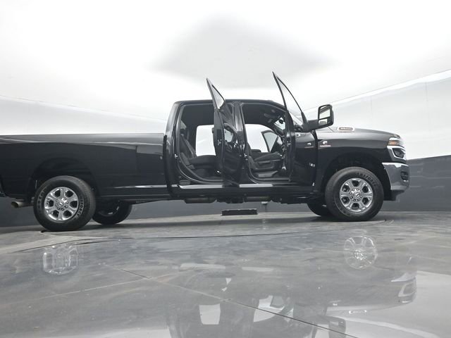 Used 2025 RAM 3500 Big Horn AWD/4WD image 75