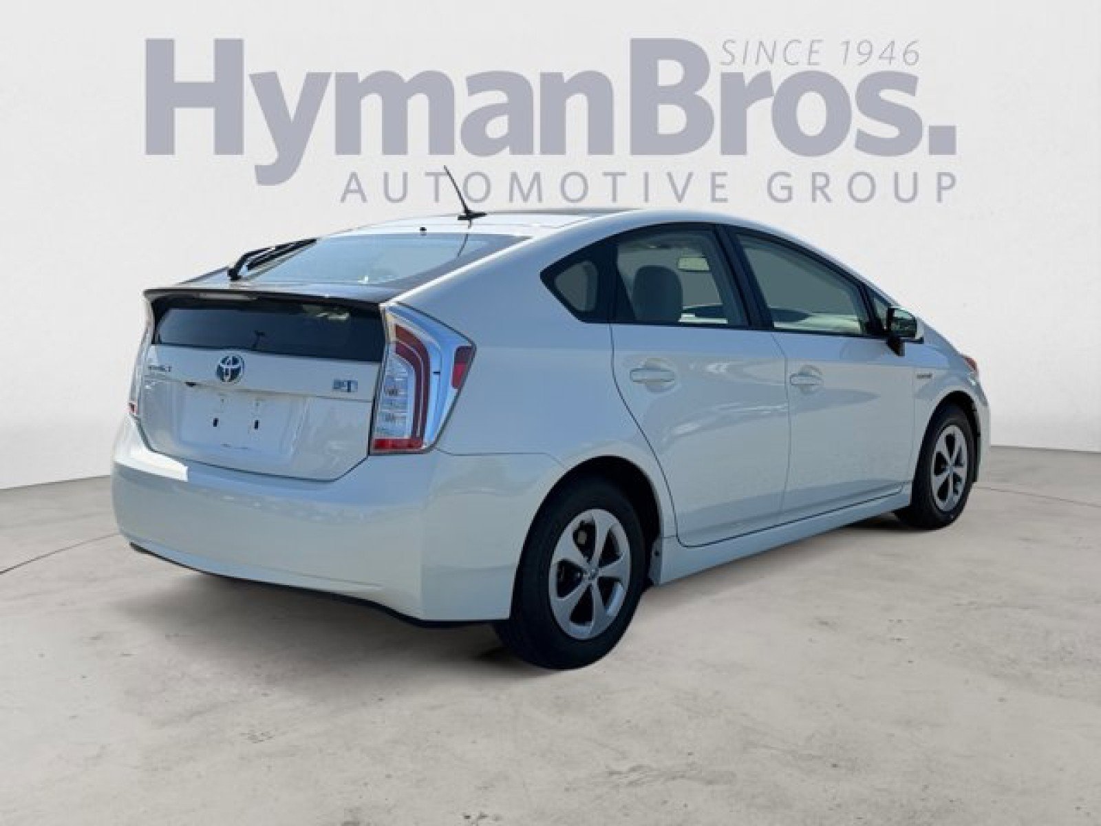 Used 2012 Toyota Prius Four w/ Deluxe Solar Roof Pkg FWD image 3