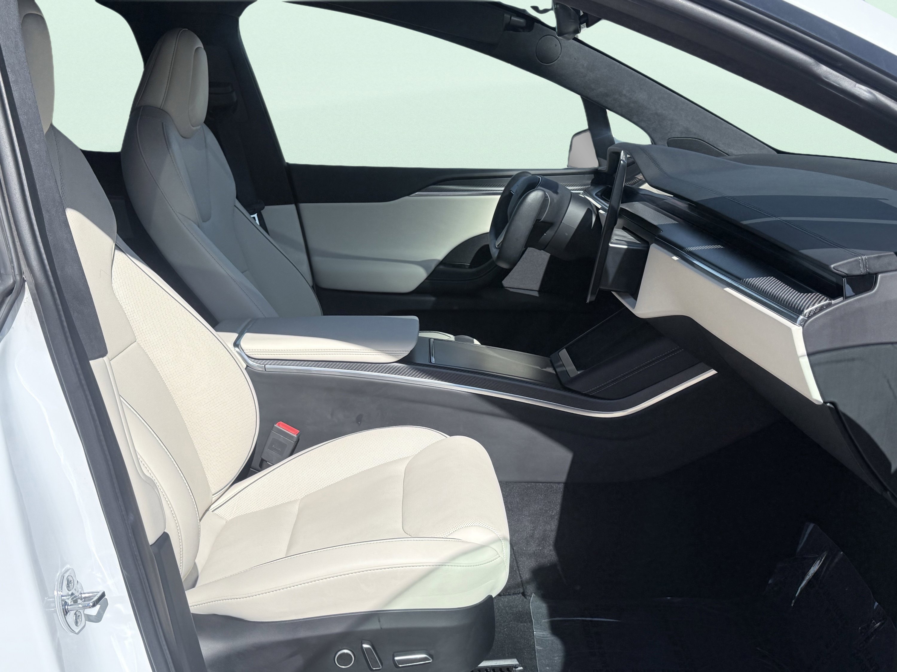 Used 2022 Tesla Model X Plaid image 64