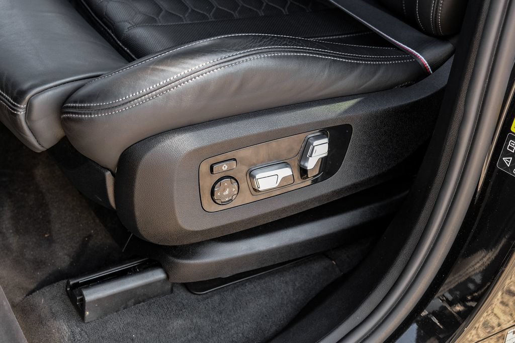 Used 2023 BMW X5 M w/ Competition Package AWD/4WD image 38