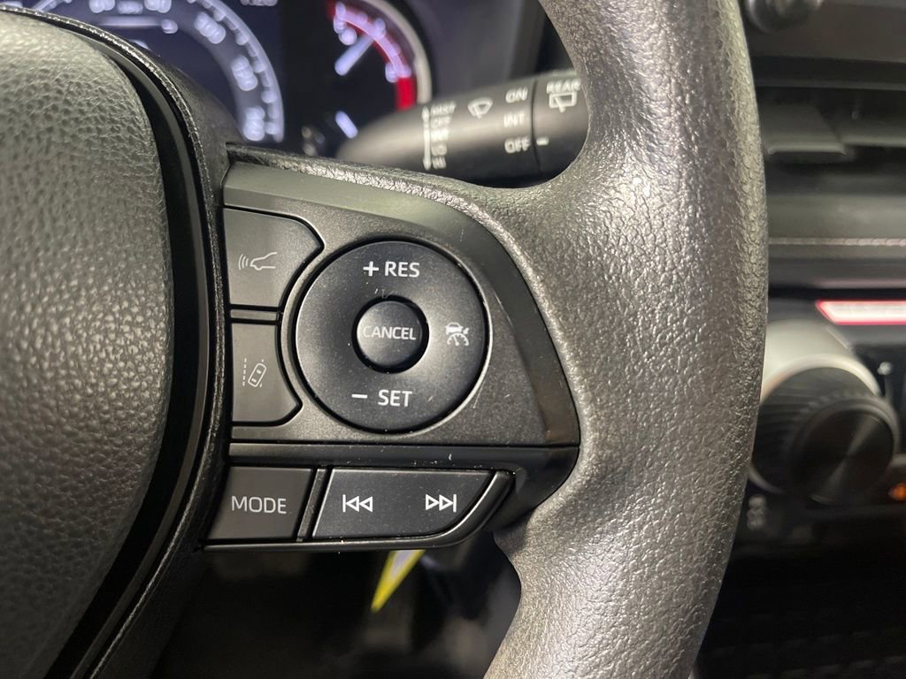 Certified 2024 Toyota RAV4 LE image 25