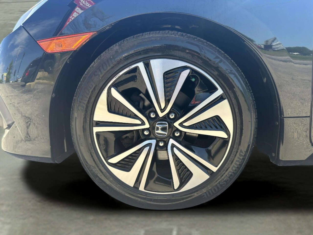 Used 2016 Honda Civic EX-T image 24