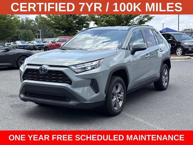 Used 2023 Toyota RAV4 XLE AWD/4WD image 5