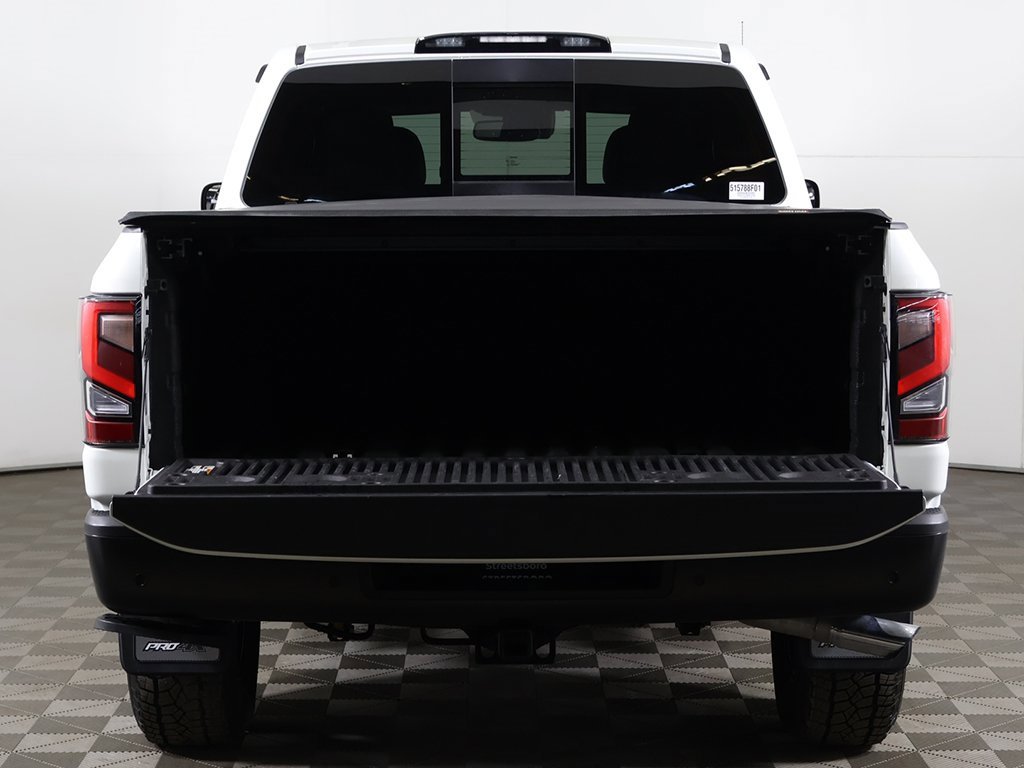 Used 2021 Nissan Titan PRO-4X w/ Pro-4x Convenience Package image 23