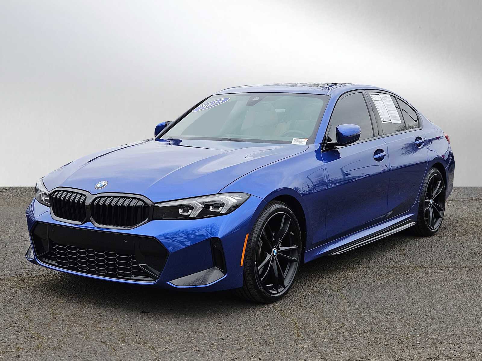 Used 2023 BMW 330i xDrive 330i xDrive w/ M Sport Package image 7