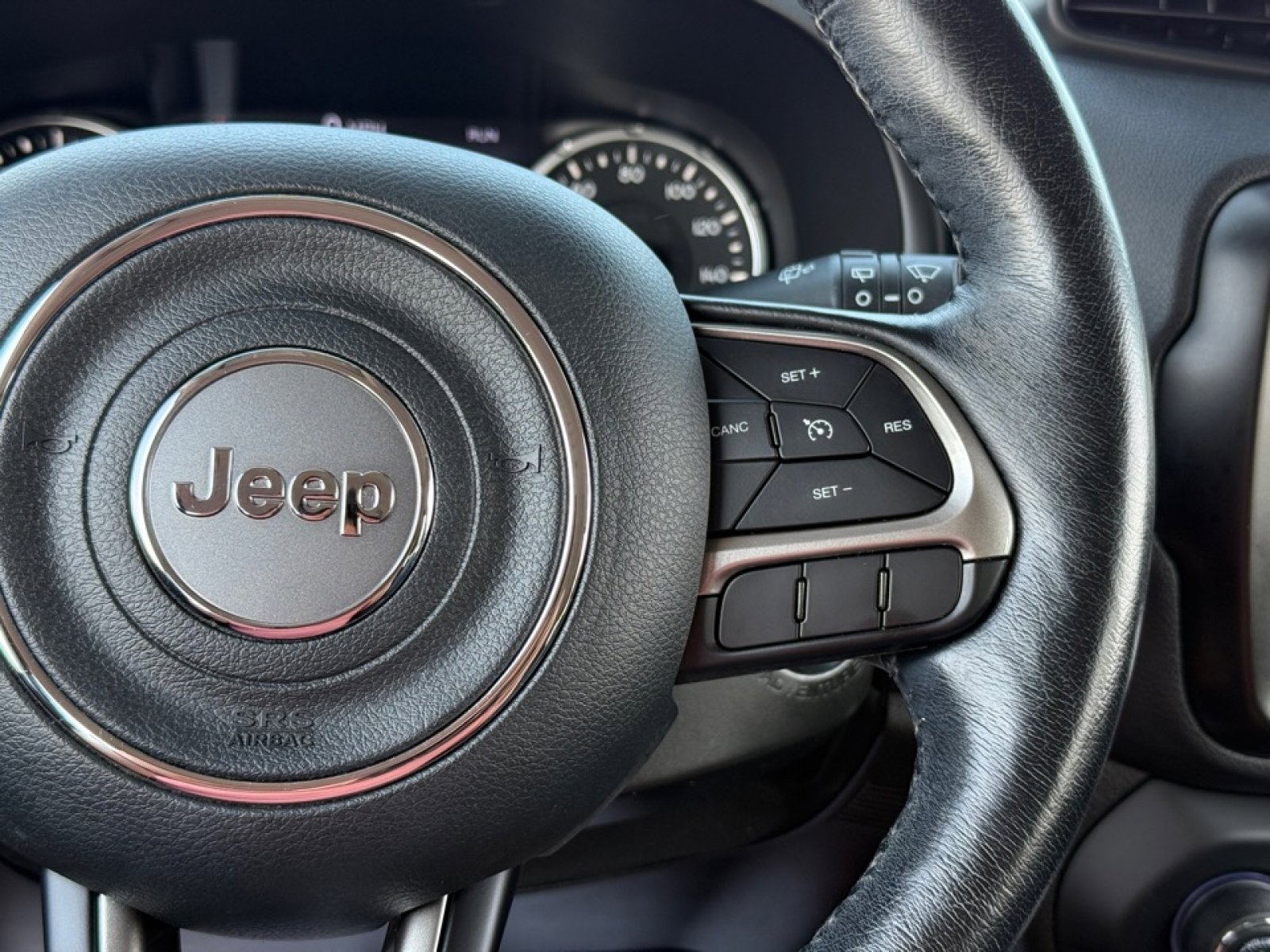 Used 2021 Jeep Renegade Limited image 25