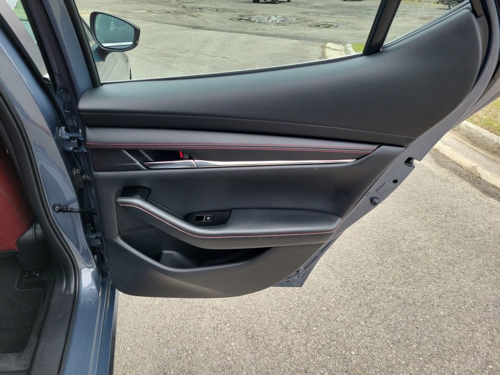 Used 2024 MAZDA MAZDA3 s image 36