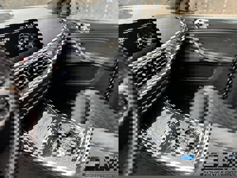 Used 2020 BMW X7 xDrive40i w/ M Sport Package image 18