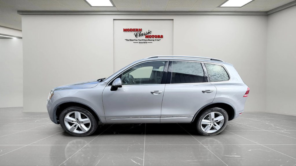 Used 2012 Volkswagen Touareg Hybrid AWD/4WD image 4