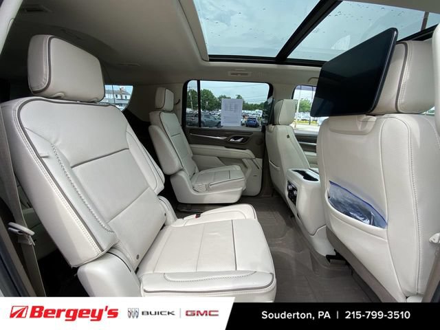 Certified 2023 GMC Yukon XL Denali w/ Denali Reserve Package AWD/4WD image 31