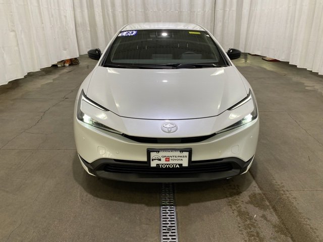 Used 2023 Toyota Prius LE image 9