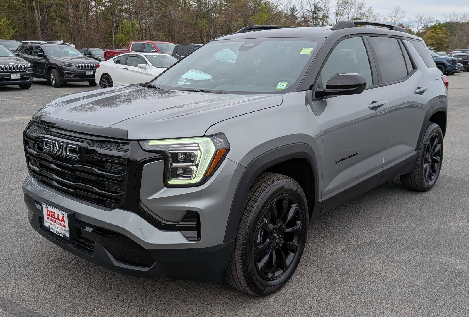 New 2026 GMC Terrain Elevation w/ Elevation Premium Package AWD/4WD image 4