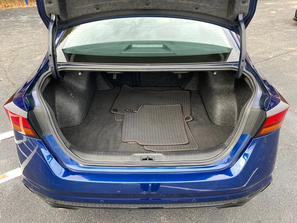 Used 2024 Nissan Altima 2.5 SR image 40