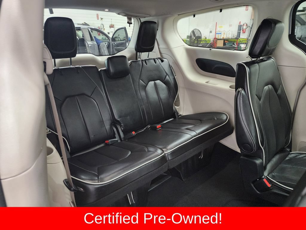 Certified 2023 Chrysler Pacifica Limited FWD image 34