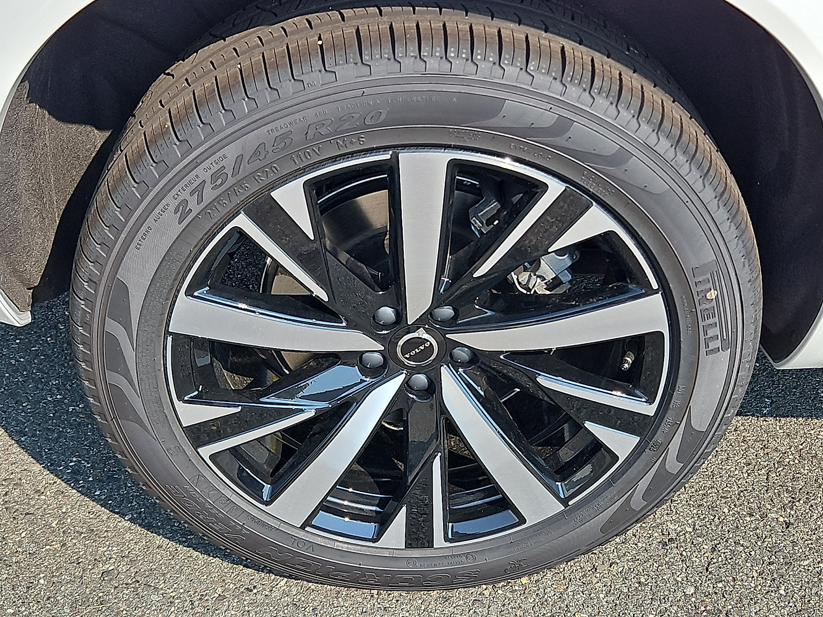 New 2026 Volvo XC90 B5 Core AWD/4WD image 7