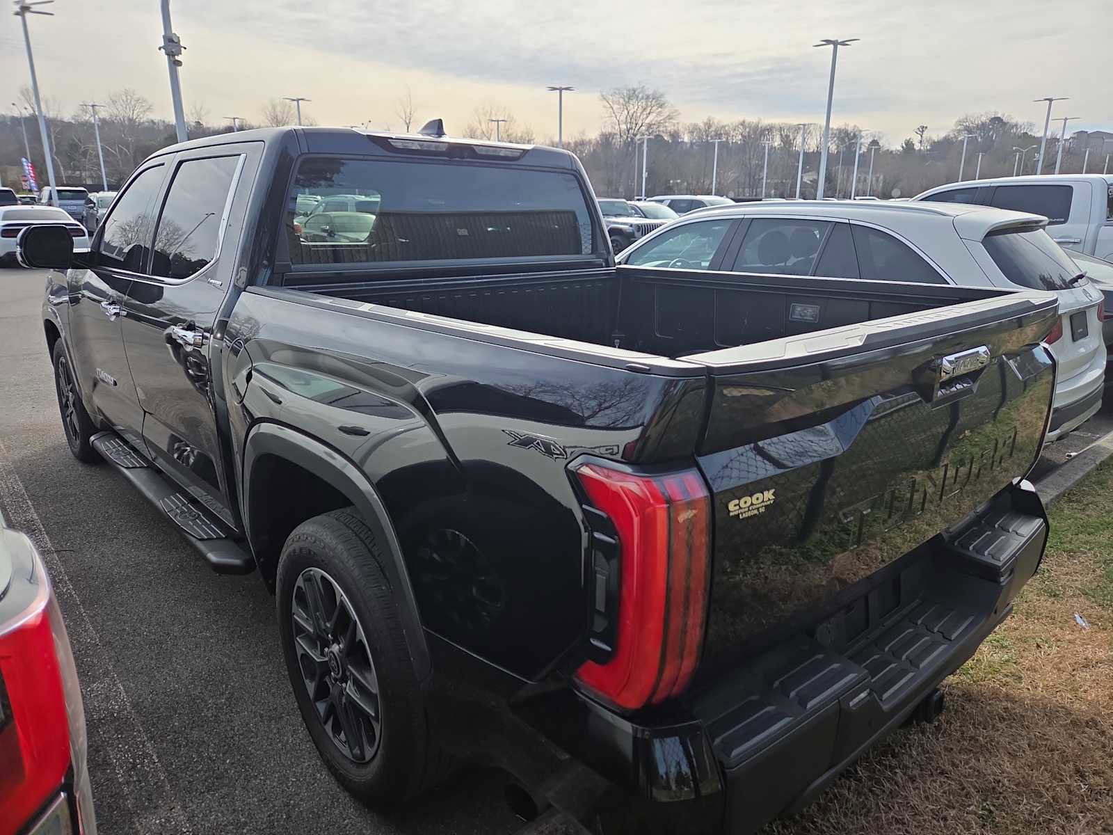 Used 2023 Toyota Tundra Limited image 3