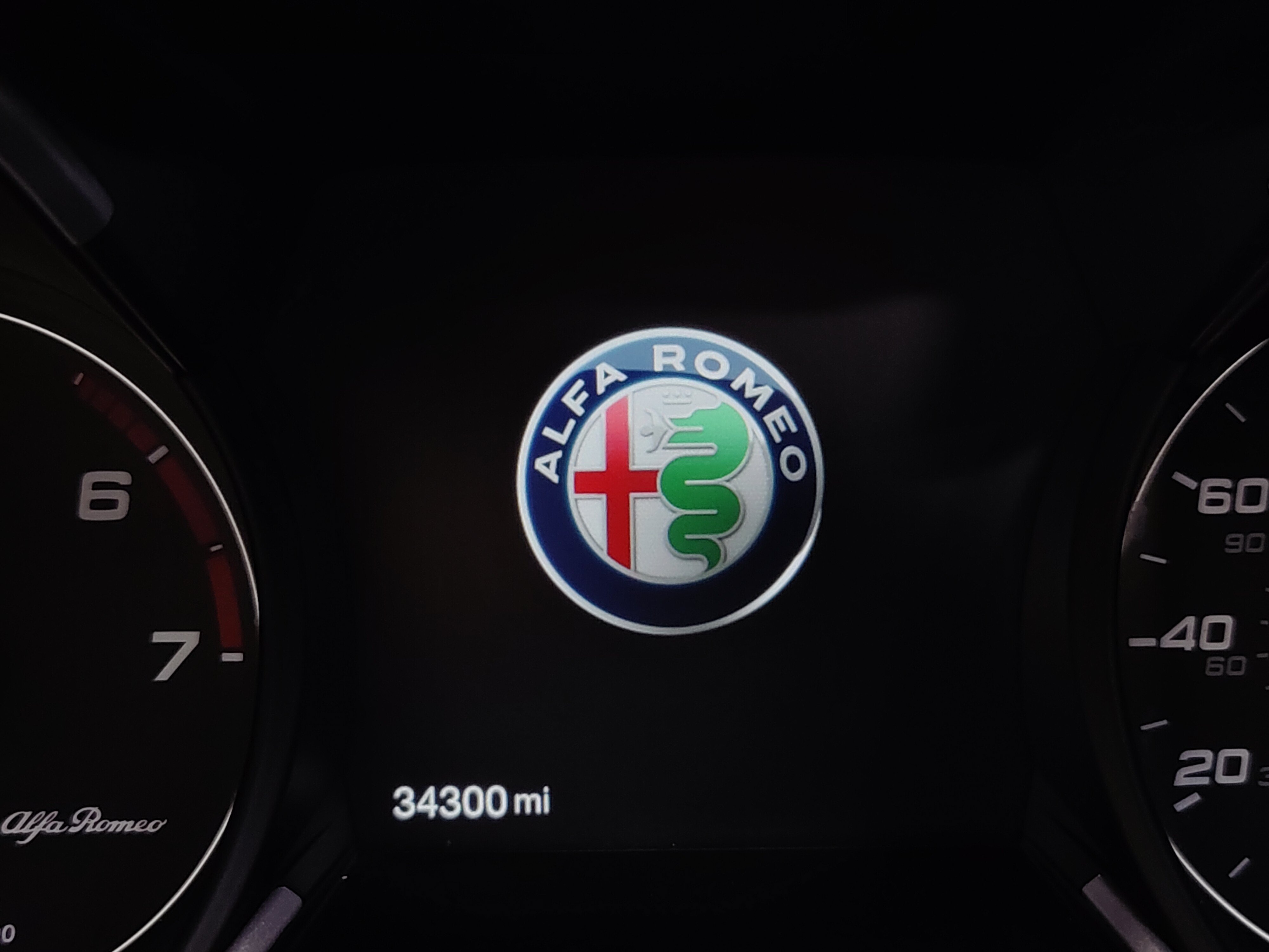 Certified 2023 Alfa Romeo Stelvio Veloce AWD/4WD image 29